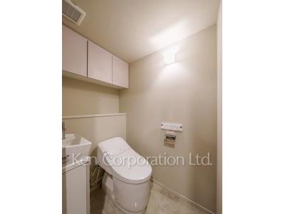 Lavatory