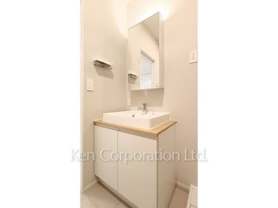 Powder Room