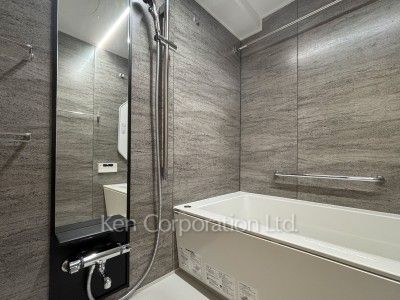 *Photo of similar layout