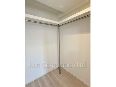 *Photo of similar layout