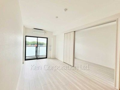 Living-Dining ※Photo of the same layout on 5 floor. Decoration and fixture may differ.