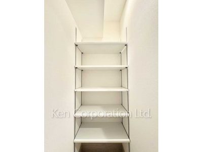 Closet