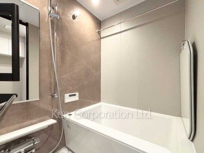 *Photo of similar layout