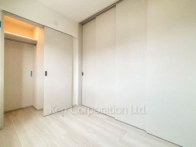 Bedroom ※Photo of the same layout on 4 floor. Decoration and fixture may differ.