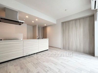 Living-Dining ※Photo of the same layout on 2 floor. Decoration and fixture may differ.