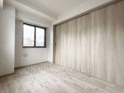 Bedroom ※Photo of the same layout on 3 floor. Decoration and fixture may differ.