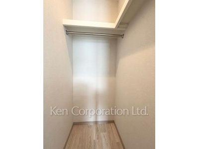 Closet ※Photo of the same layout on 3 floor. Decoration and fixture may differ.