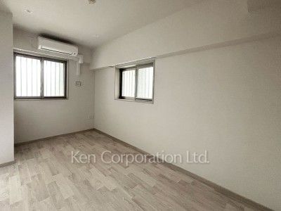 Bedroom ※Photo of the same layout on 3 floor. Decoration and fixture may differ.
