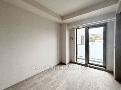 Bedroom ※Photo of the same layout on 3 floor. Decoration and fixture may differ.