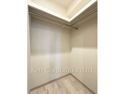 Closet ※Photo of the same layout on 3 floor. Decoration and fixture may differ.