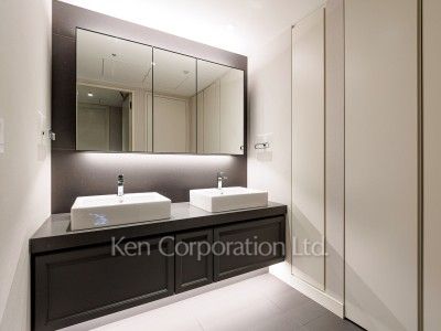 Powder Room