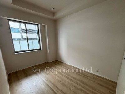 Master Bedroom ※Photo of the same layout on 22 floor. Decoration and fixture may differ.