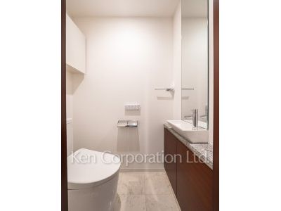 Lavatory