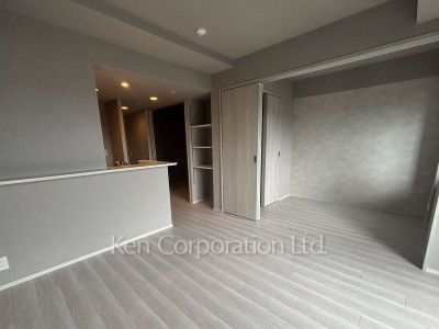 Living-Dining ※Photo of the same layout on 5 floor. Decoration and fixture may differ.