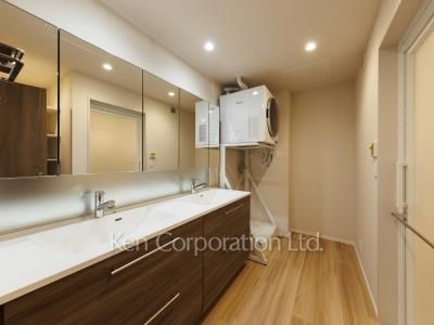 Lavatory