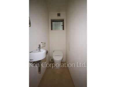 Lavatory