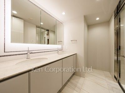 Powder Room