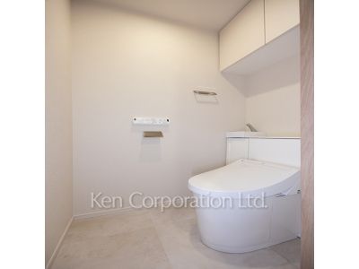 Lavatory