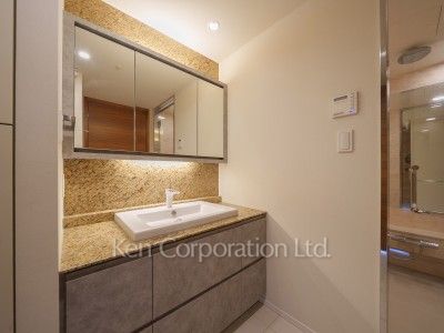 Powder Room