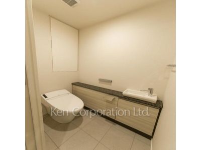 Lavatory