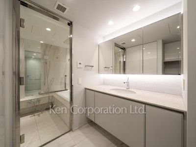 Powder Room