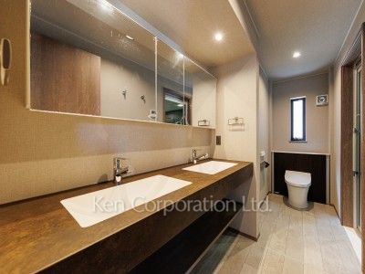 Powder Room