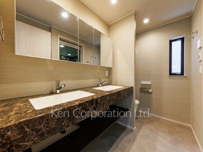 Powder Room