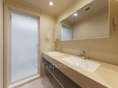 Powder Room