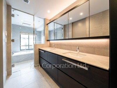 Powder Room