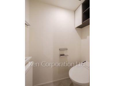 Lavatory