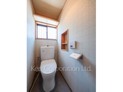 Lavatory