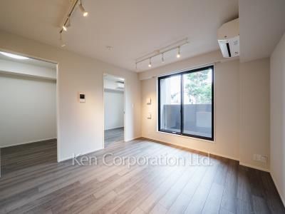 Living-Dining ※Photo of the same layout on 1 floor. Decoration and fixture may differ.