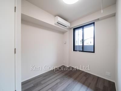 Bedroom ※Photo of the same layout on 1 floor. Decoration and fixture may differ.
