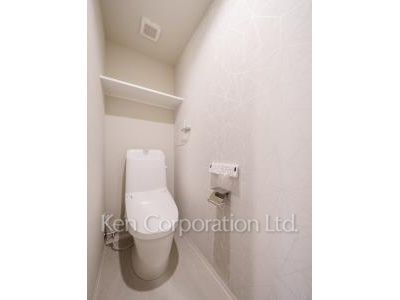 Lavatory ※Photo of the same layout on 1 floor. Decoration and fixture may differ.