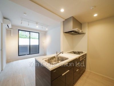 Living-Dining ※Photo of the same layout on B1 floor. Decoration and fixture may differ.