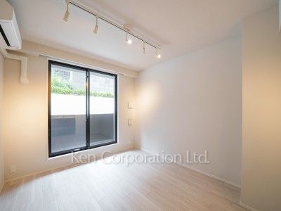 Living-Dining ※Photo of the same layout on B1 floor. Decoration and fixture may differ.