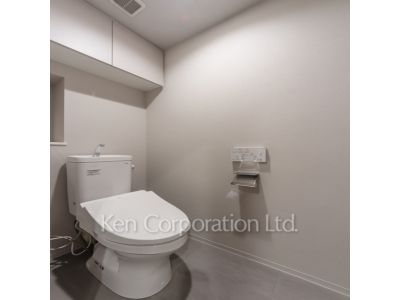 Lavatory