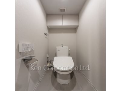 Lavatory