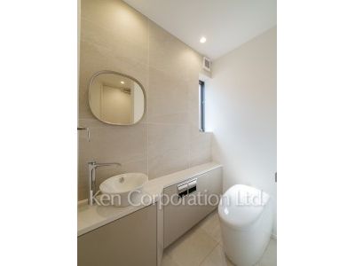 Lavatory