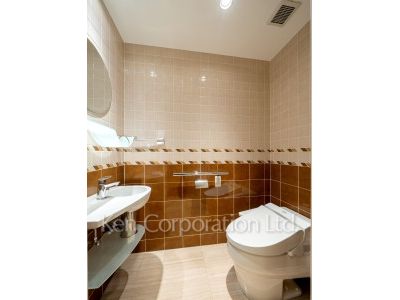 Lavatory