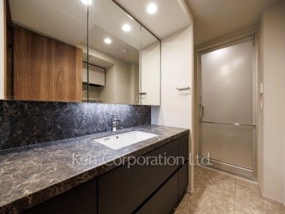 Powder Room