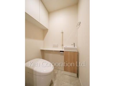 Lavatory