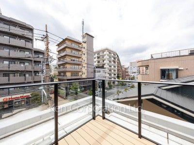 Roof Balcony