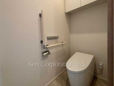 Lavatory
