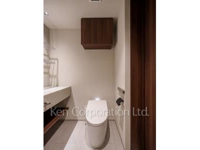 Lavatory