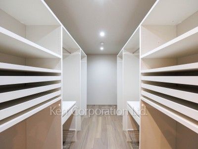 Walk-In Closet