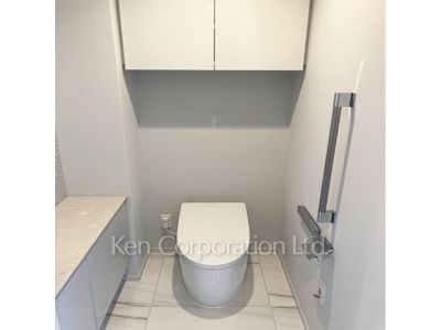 Lavatory