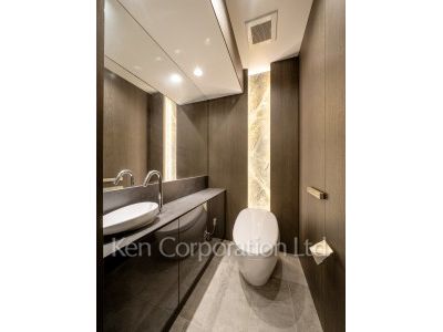 Lavatory