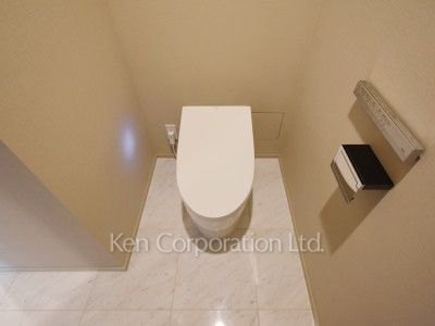 Lavatory