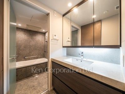 Powder Room